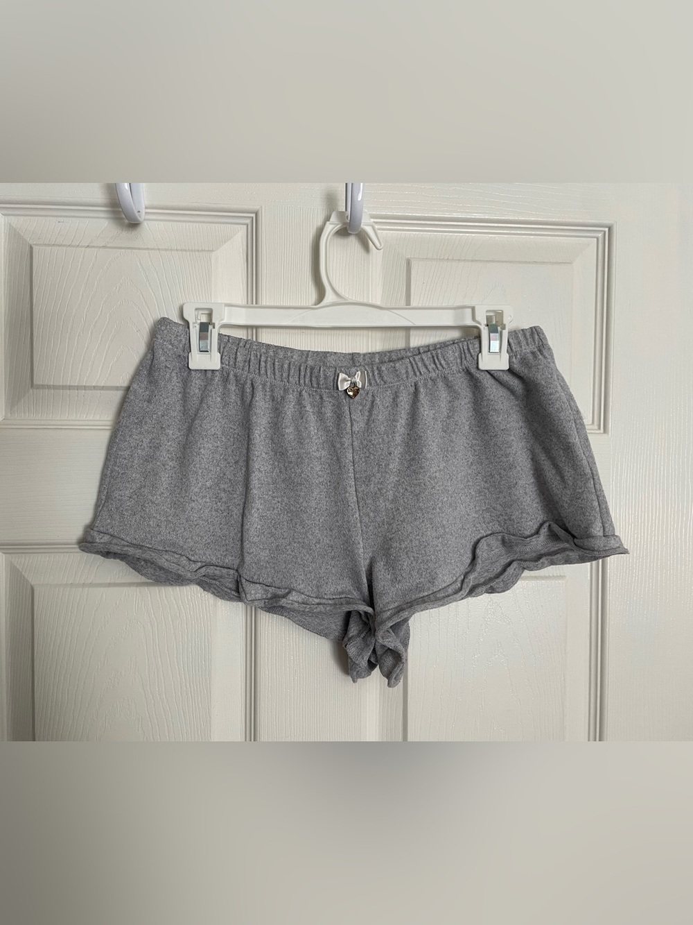 bebe sleepwear fits like a M/L Gray Cozy Lounge Shorts with Bow Accent